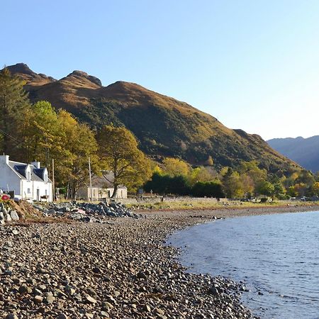Shore Cottage Arnisdale Eksteriør billede