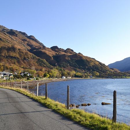 Shore Cottage Arnisdale Eksteriør billede